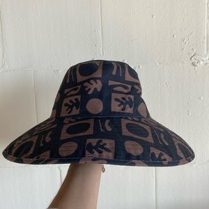 lack of color us forms holiday bucket hat